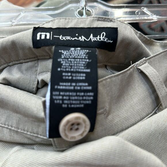 Travis Mathew Size  34 Tan Walking Shorts - Picture 9 of 9